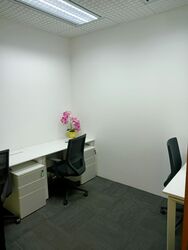 Bugis Junction (D7), Office #540897161